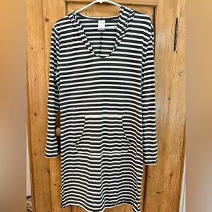 🎉Merona Bathing Suit Cover Up Pullover w/Hood. Size Medium Gray & White
